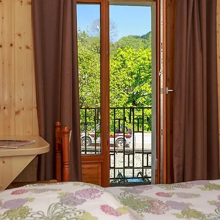 Gite Auberge L'Herbe Tendre Saint-Pierre-d'Entremont  Room photo